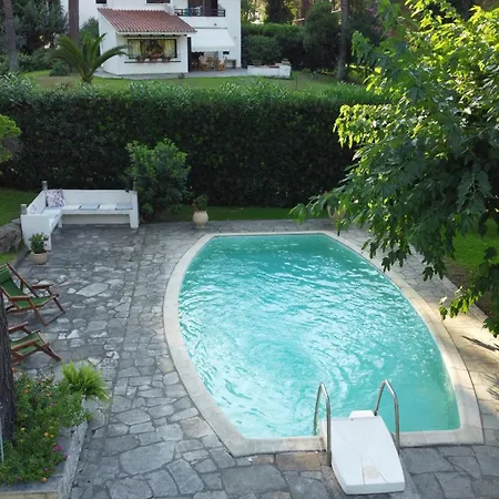 别墅 Sani Stavronikita Exclusive Pool *