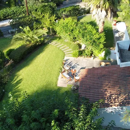 Sani Stavronikita Exclusive Pool