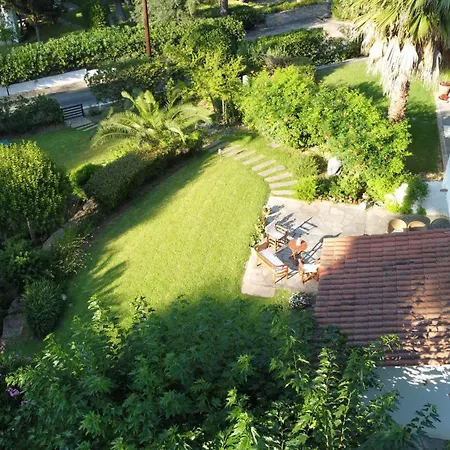 Vila Sani Stavronikita Exclusive Pool *